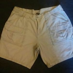 Croft &Barrow khaki cargo shorts